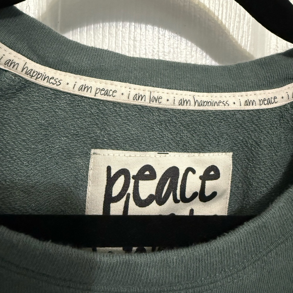 Peace Love World Olive Green Shirt *EXCELLENT CONDITION* - Picture 11 of 11
